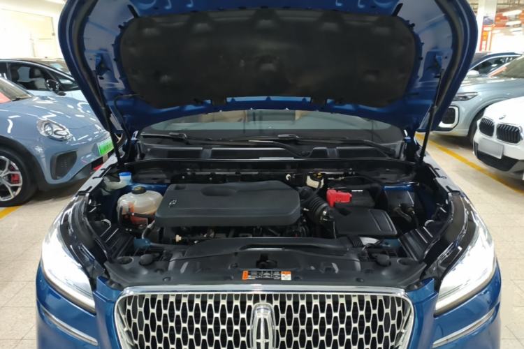 Used Lincoln Corsair 2021 2.0T Two-Wheel-Drive Luxury Edition Engine Bay