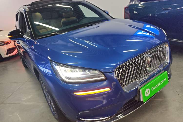 Used Lincoln Corsair 2021 2.0T Two-Wheel-Drive Luxury Edition Exterior 2