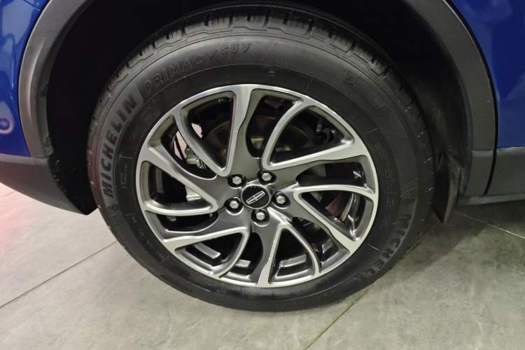 Used Lincoln Corsair 2021 2.0T Two-Wheel-Drive Luxury Edition Exterior 8