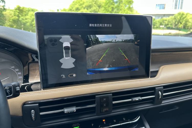 Used Lincoln Corsair 2021 2.0T Four-Wheel Drive Luxury Edition Interior 4