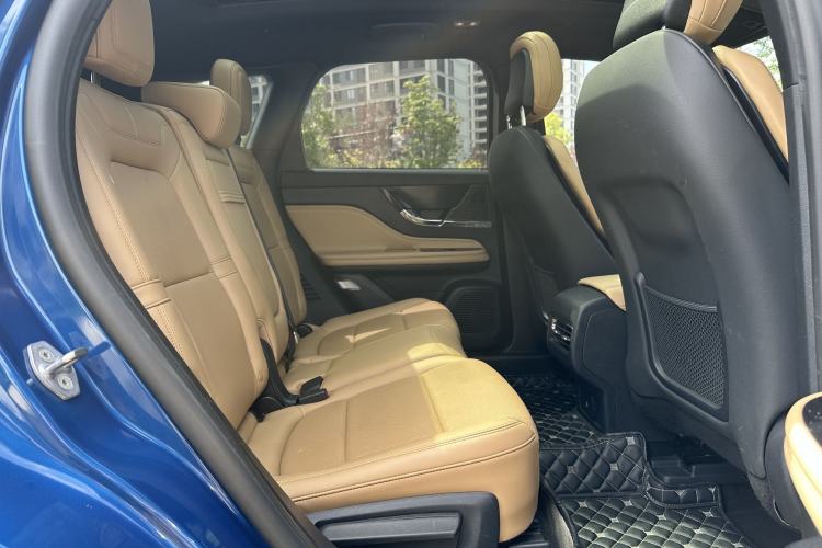 Used Lincoln Corsair 2021 2.0T Four-Wheel Drive Luxury Edition Interior 8