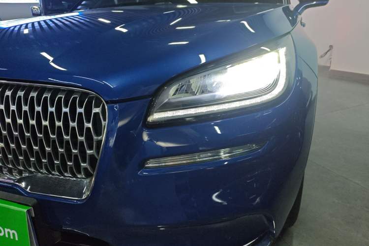 Used Lincoln Corsair 2021 2.0T Two-Wheel-Drive Luxury Edition Left Front Headlight