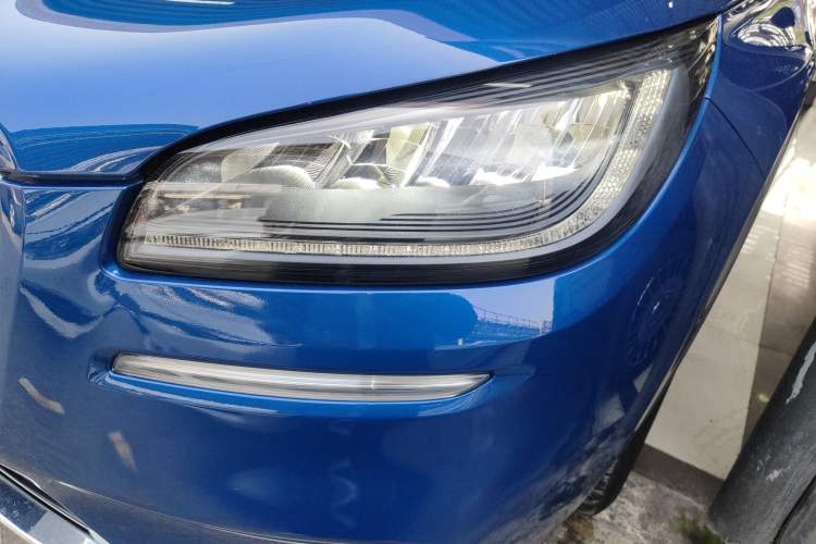 Used Lincoln Corsair 2021 2.0T Two-Wheel Drive Deluxe Edition Left Front Headlight