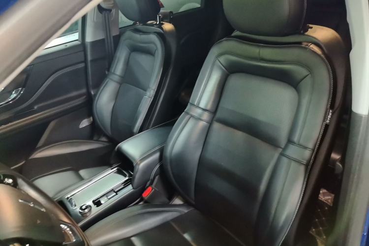Used Lincoln Corsair 2021 2.0T Two-Wheel Drive Deluxe Edition Left Front Seat