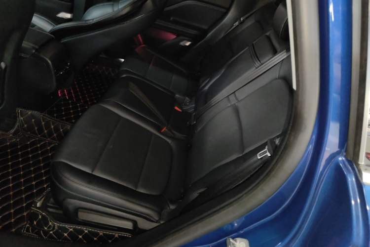 Used Lincoln Corsair 2021 2.0T Two-Wheel-Drive Luxury Edition Left Rear Seat