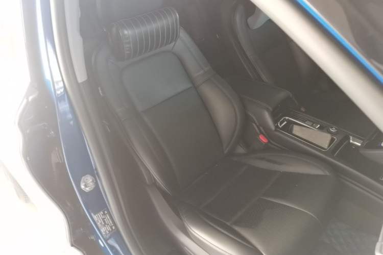Used Lincoln Corsair 2021 2.0T Two-Wheel Drive Deluxe Edition Right Front Seat