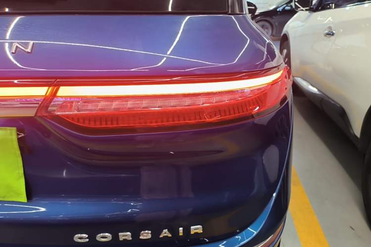 Used Lincoln Corsair 2021 2.0T Four-Wheel Drive Luxury Edition Right Rear Taillight
