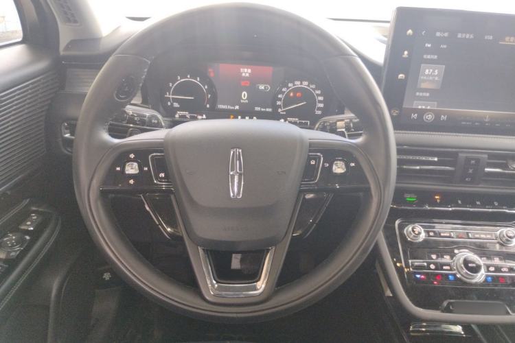 Used Lincoln Corsair 2021 2.0T Two-Wheel Drive Deluxe Edition Steering Wheel