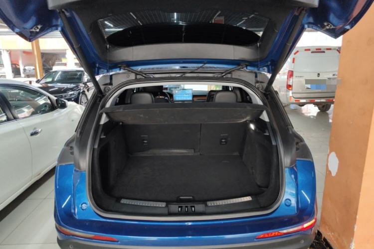 Used Lincoln Corsair 2021 2.0T Two-Wheel-Drive Luxury Edition Trunk