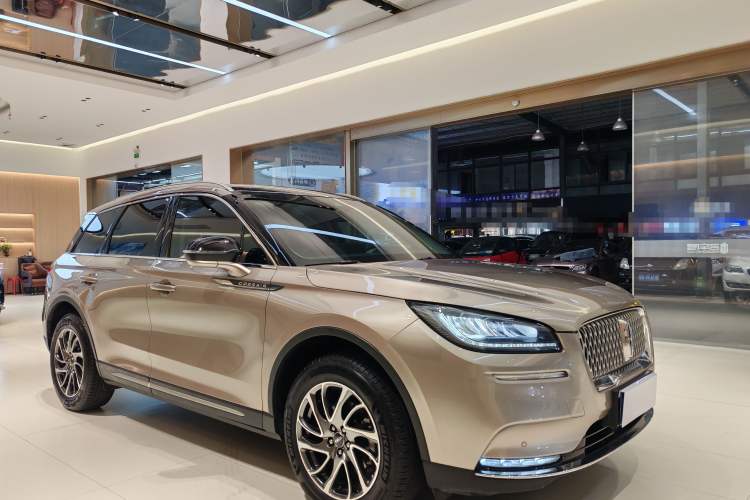 Used Lincoln Corsair 2021 2.0T Two-Wheel-Drive Luxury Edition Exterior 2