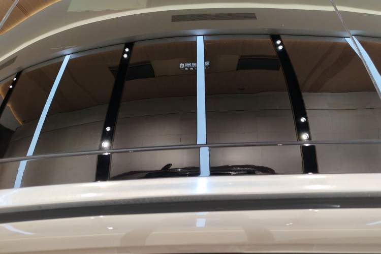 Used Lincoln Corsair 2021 2.0T Two-Wheel-Drive Luxury Edition Roof