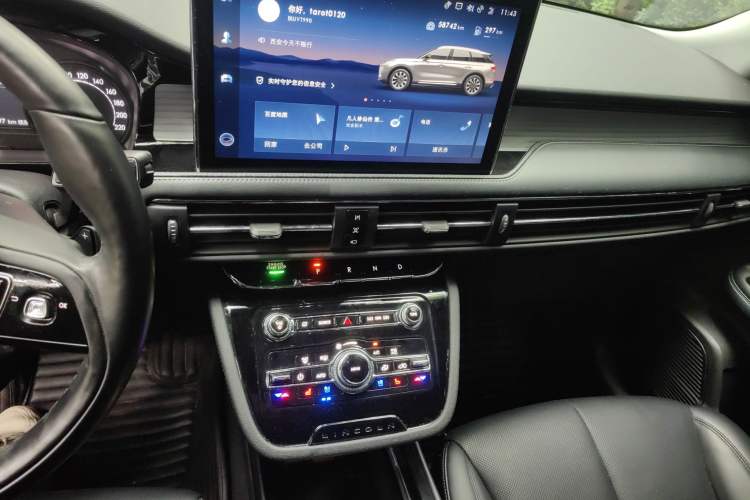Used Lincoln Corsair 2021 2.0T Two-Wheel Drive Deluxe Edition Audio And AC Panel