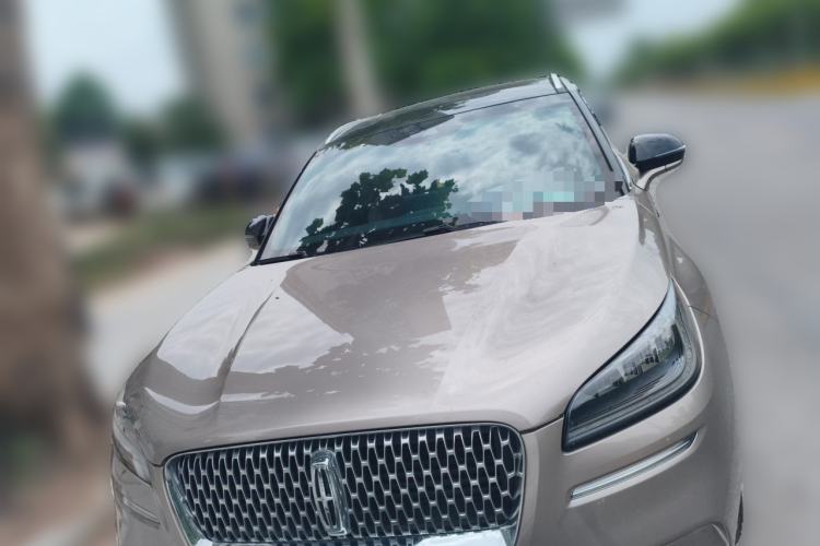 Used Lincoln Corsair 2021 2.0T Two-Wheel-Drive Luxury Edition Front