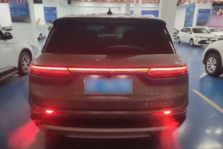 Used Lincoln Corsair 2021 2.0T Two-Wheel Drive Deluxe Edition Rear