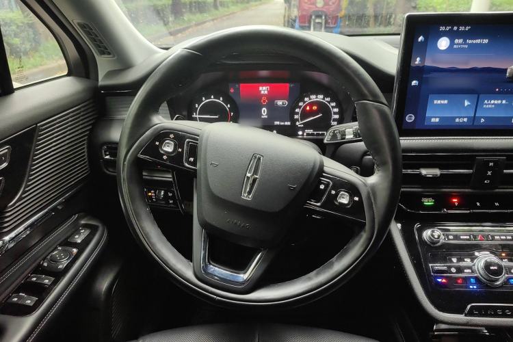 Used Lincoln Corsair 2021 2.0T Two-Wheel Drive Deluxe Edition Steering Wheel