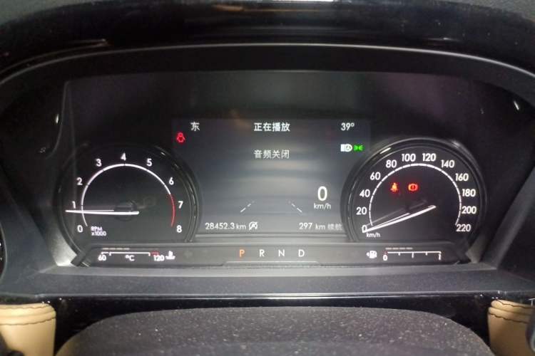 Used Lincoln Corsair 2021 2.0T Two-Wheel-Drive Luxury Edition Instrument Cluster