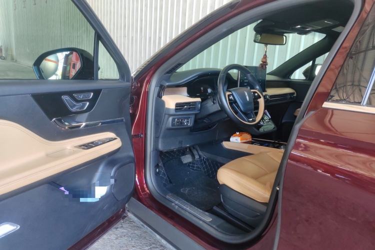 Used Lincoln Corsair 2021 2.0T Two-Wheel-Drive Luxury Edition Driver Seat