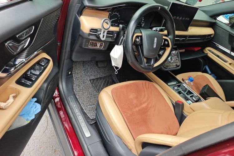 Used Lincoln Corsair 2021 2.0T Two-Wheel-Drive Luxury Edition Driver Seat