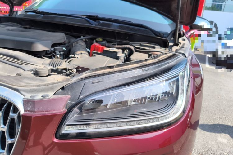 Used Lincoln Corsair 2021 2.0T Two-Wheel-Drive Luxury Edition Engine Bay Left