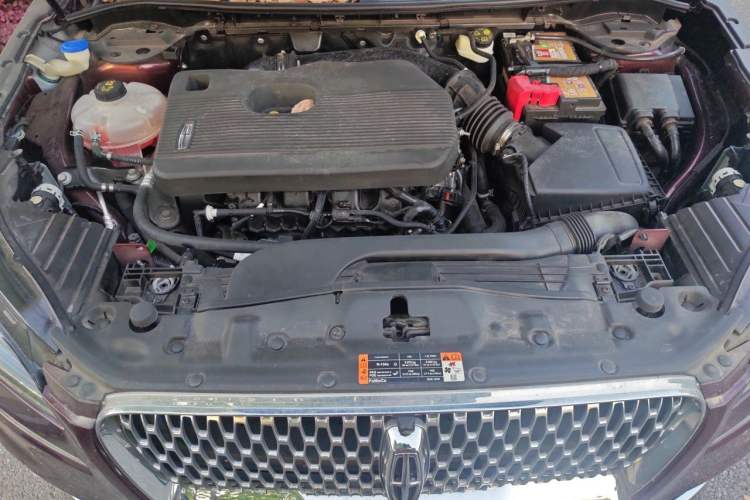 Used Lincoln Corsair 2021 2.0T Two-Wheel Drive Deluxe Edition Engine Bay