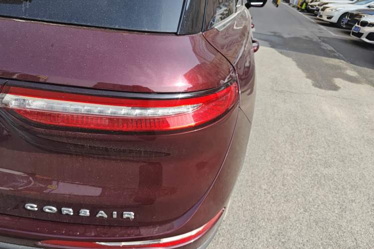 Used Lincoln Corsair 2021 2.0T Two-Wheel-Drive Luxury Edition Exterior 3