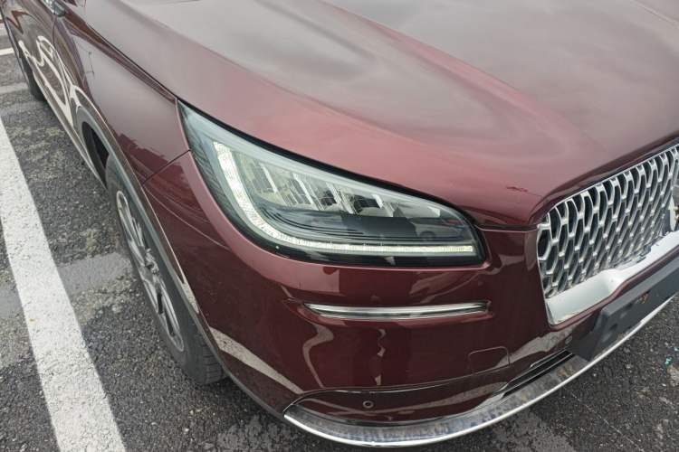 Used Lincoln Corsair 2021 2.0T Two-Wheel Drive Deluxe Edition Exterior 6