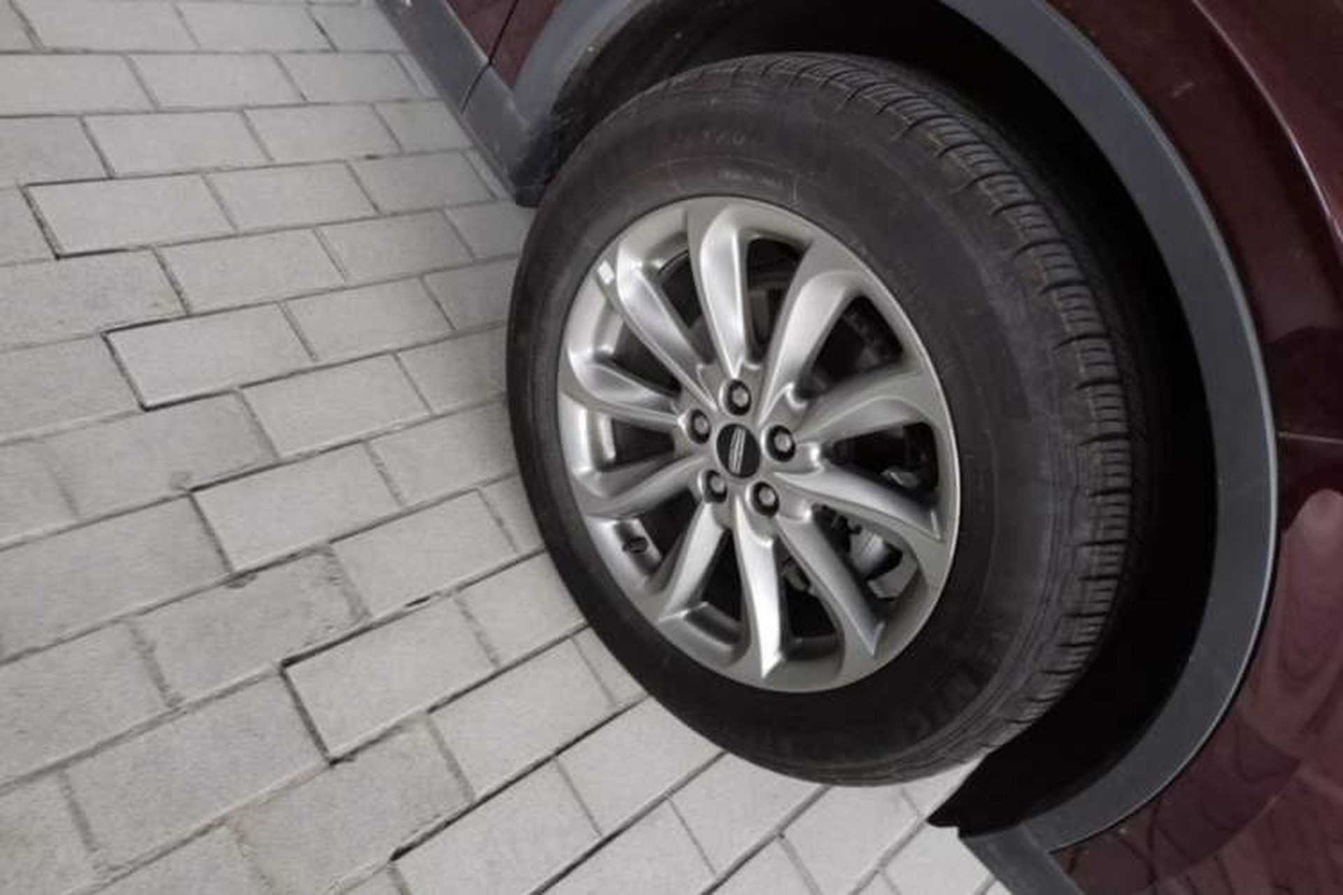 Used Lincoln Corsair 2021 2.0T Two-Wheel Drive Deluxe Edition Exterior 7