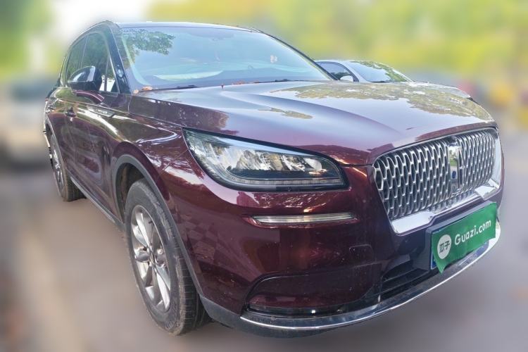 Used Lincoln Corsair 2021 2.0T Two-Wheel Drive Deluxe Edition Front Right 45 Deg