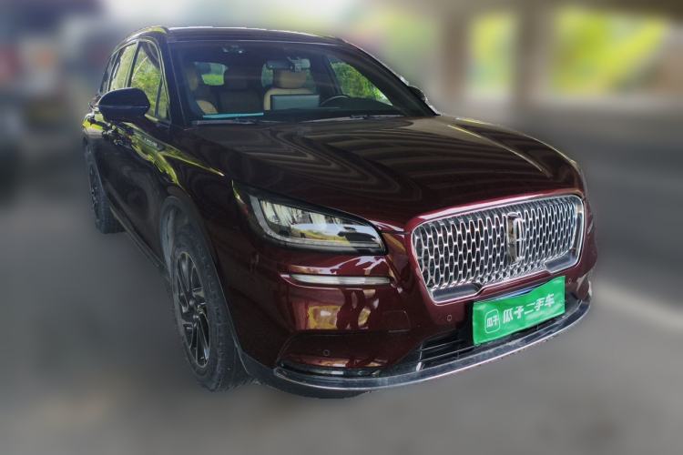 Used Lincoln Corsair 2021 2.0T Two-Wheel-Drive Luxury Edition Front Right 45 Deg
