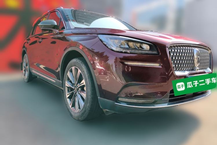 Used Lincoln Corsair 2021 2.0T Two-Wheel-Drive Luxury Edition Front Right 45 Deg