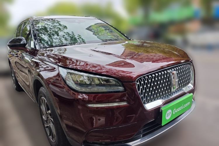 Used Lincoln Corsair 2021 2.0T Two-Wheel-Drive Luxury Edition Front Right 45 Deg