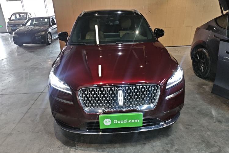 Used Lincoln Corsair 2021 2.0T Two-Wheel-Drive Luxury Edition Front