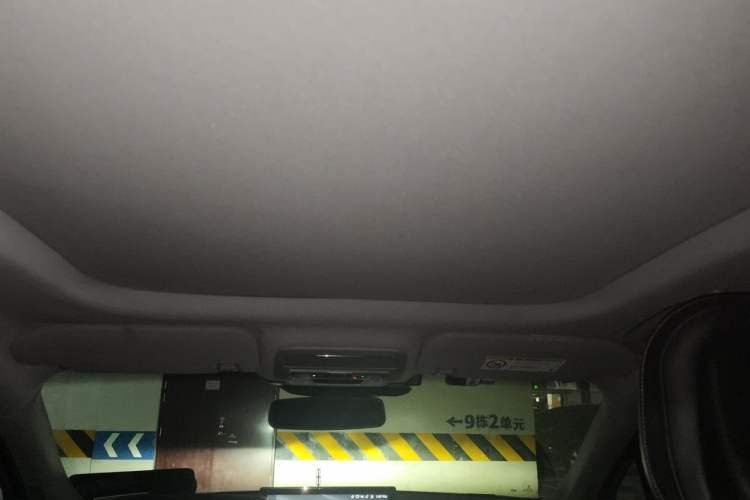 Used Lincoln Corsair 2021 2.0T Two-Wheel Drive Deluxe Edition Headliner