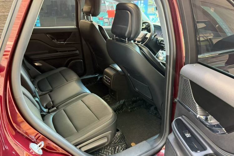 Used Lincoln Corsair 2021 2.0T Two-Wheel Drive Deluxe Edition Interior 4