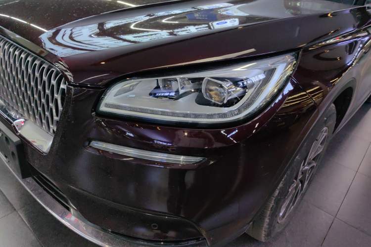 Used Lincoln Corsair 2021 2.0T Two-Wheel-Drive Luxury Edition Left Front Headlight