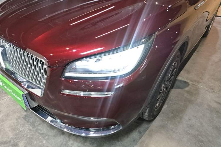 Used Lincoln Corsair 2021 2.0T Two-Wheel-Drive Luxury Edition Left Front Headlight