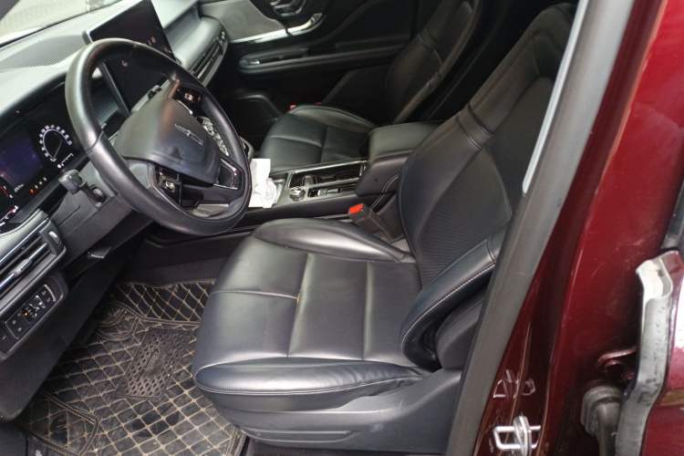 Used Lincoln Corsair 2021 2.0T Two-Wheel Drive Deluxe Edition Left Front Seat