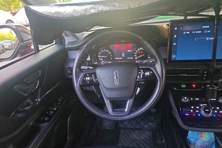 Used Lincoln Corsair 2021 2.0T Two-Wheel Drive Deluxe Edition Steering Wheel