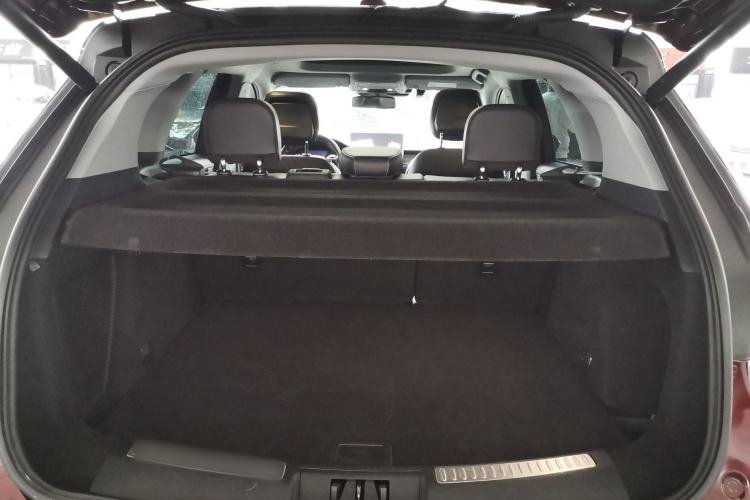 Used Lincoln Corsair 2021 2.0T Two-Wheel Drive Deluxe Edition Trunk