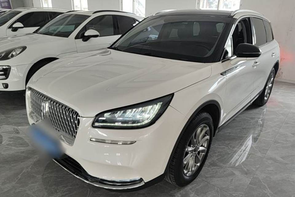 Lincoln Corsair 2021