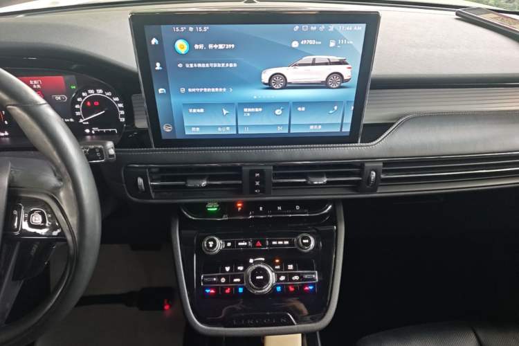 Used Lincoln Corsair 2021 2.0T Two-Wheel Drive Deluxe Edition Audio And AC Panel