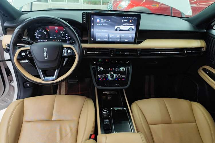 Used Lincoln Corsair 2021 2.0T Four-Wheel Drive Luxury Edition Audio And AC Panel