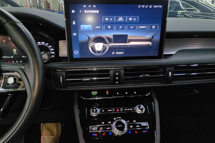 Used Lincoln Corsair 2021 2.0T Two-Wheel Drive Deluxe Edition Audio And AC Panel