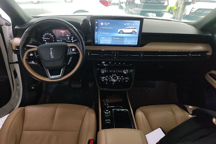 Used Lincoln Corsair 2021 2.0T Four-Wheel Drive Luxury Edition Center Console