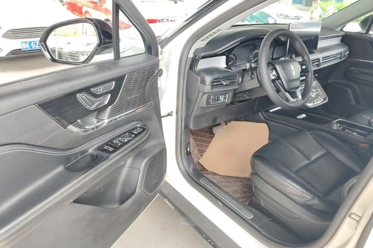 Used Lincoln Corsair 2021 2.0T Two-Wheel Drive Deluxe Edition Driver Seat