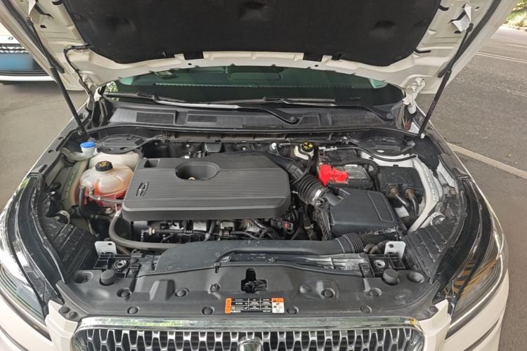 Used Lincoln Corsair 2021 2.0T Two-Wheel Drive Deluxe Edition Engine Bay