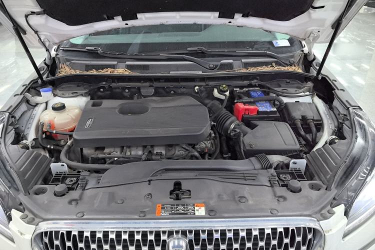 Used Lincoln Corsair 2021 2.0T Two-Wheel Drive Deluxe Edition Engine Bay