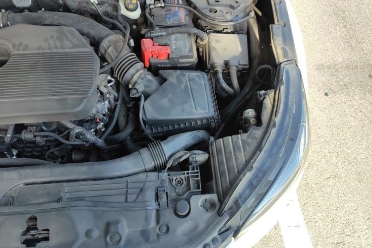 Used Lincoln Corsair 2021 2.0T Two-Wheel Drive Deluxe Edition Engine Bay Left