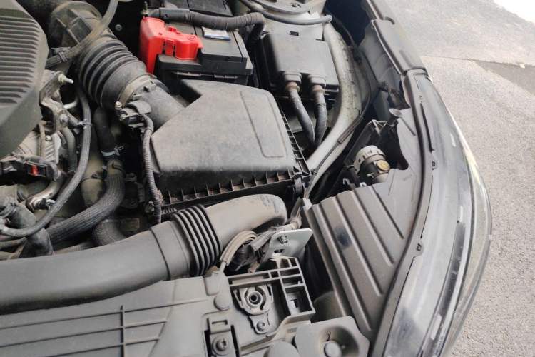 Used Lincoln Corsair 2021 2.0T Two-Wheel Drive Deluxe Edition Engine Bay Left