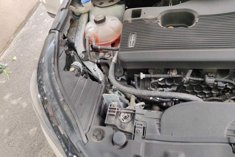 Used Lincoln Corsair 2021 2.0T Two-Wheel Drive Deluxe Edition Engine Bay Right